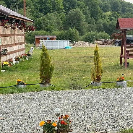 Campsite Casuta Butoi Din Lemn *