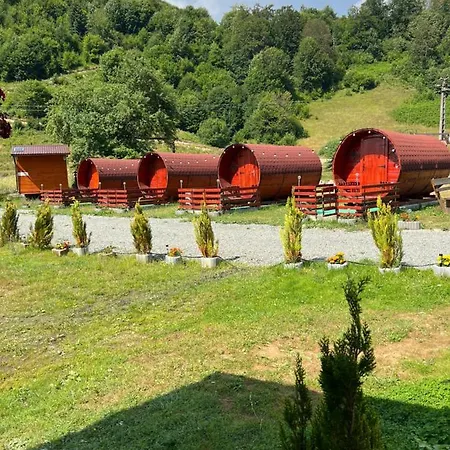 Campsite Casuta Butoi Din Lemn Grosii Tiblesului