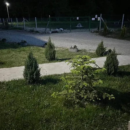 Casuta Butoi Din Lemn