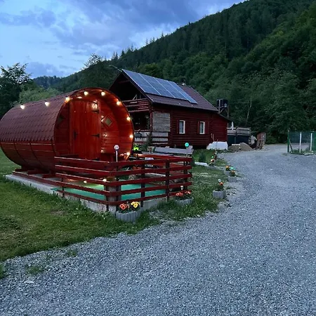 Campsite Casuta Butoi Din Lemn *