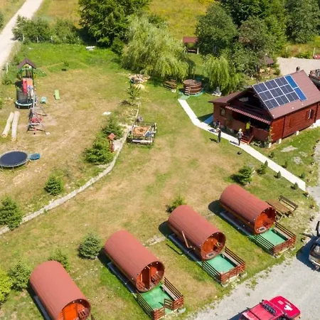 Casuta Butoi Din Lemn * Grosii Tiblesului